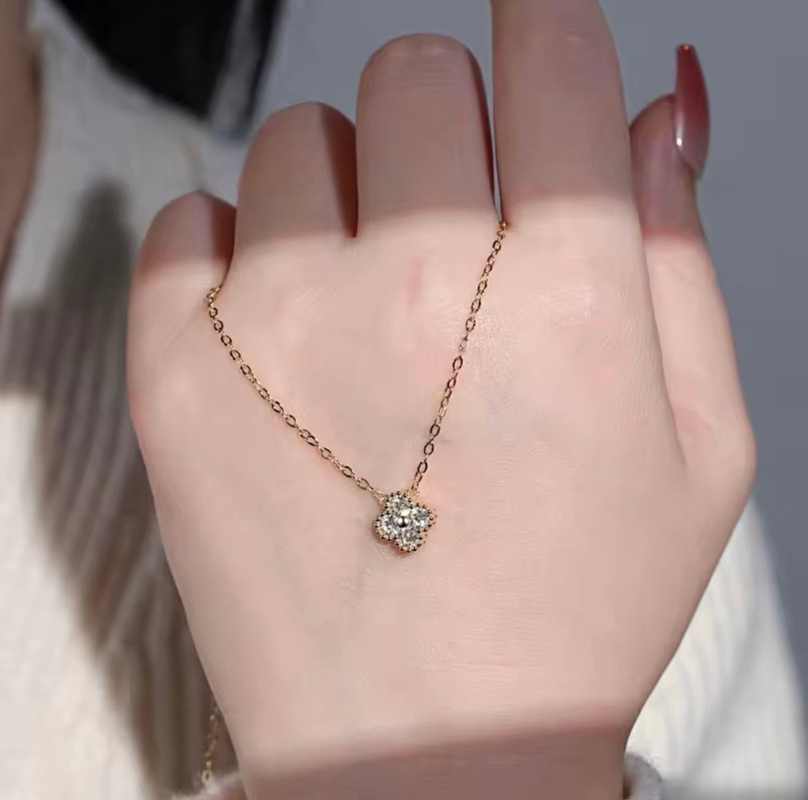 OnMe Moissanite Necklace